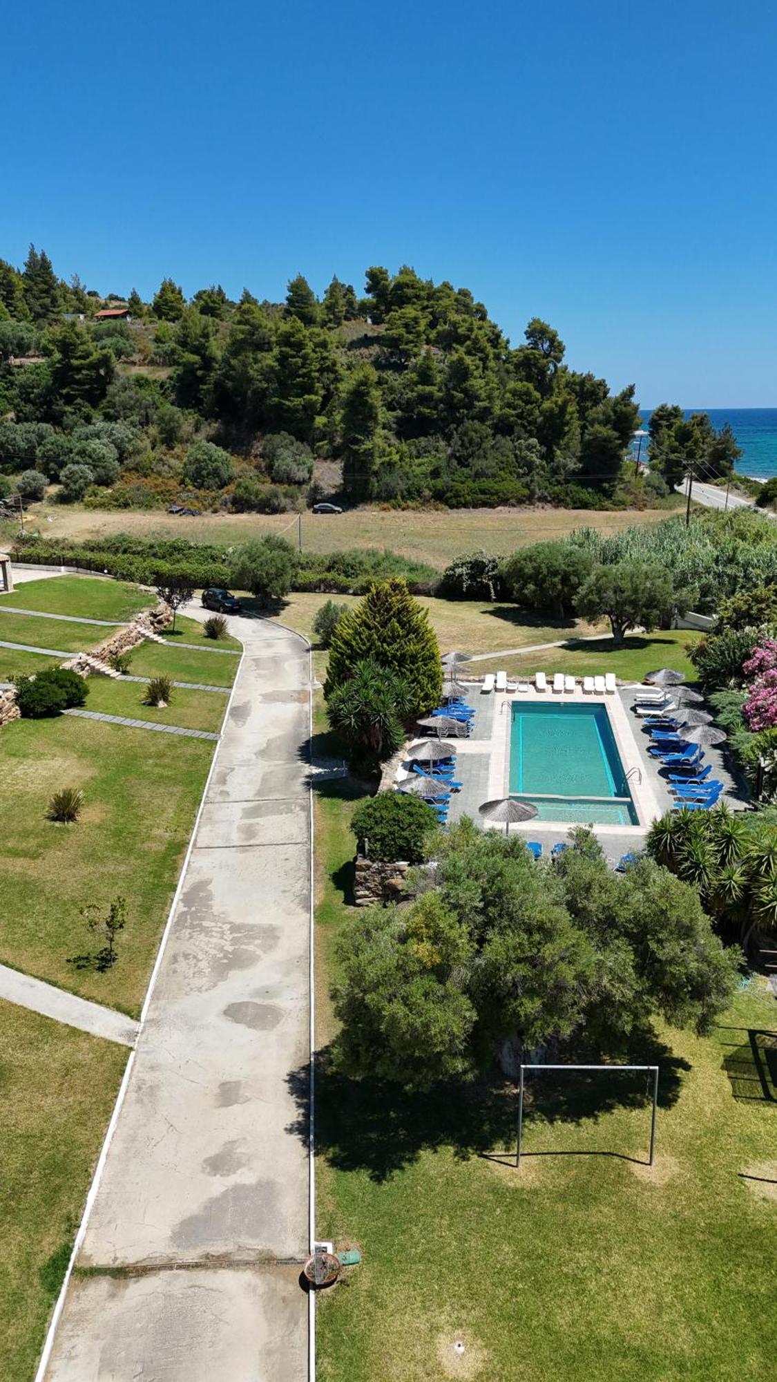 Stigmes Villas & Suites Nea Skioni Exterior foto