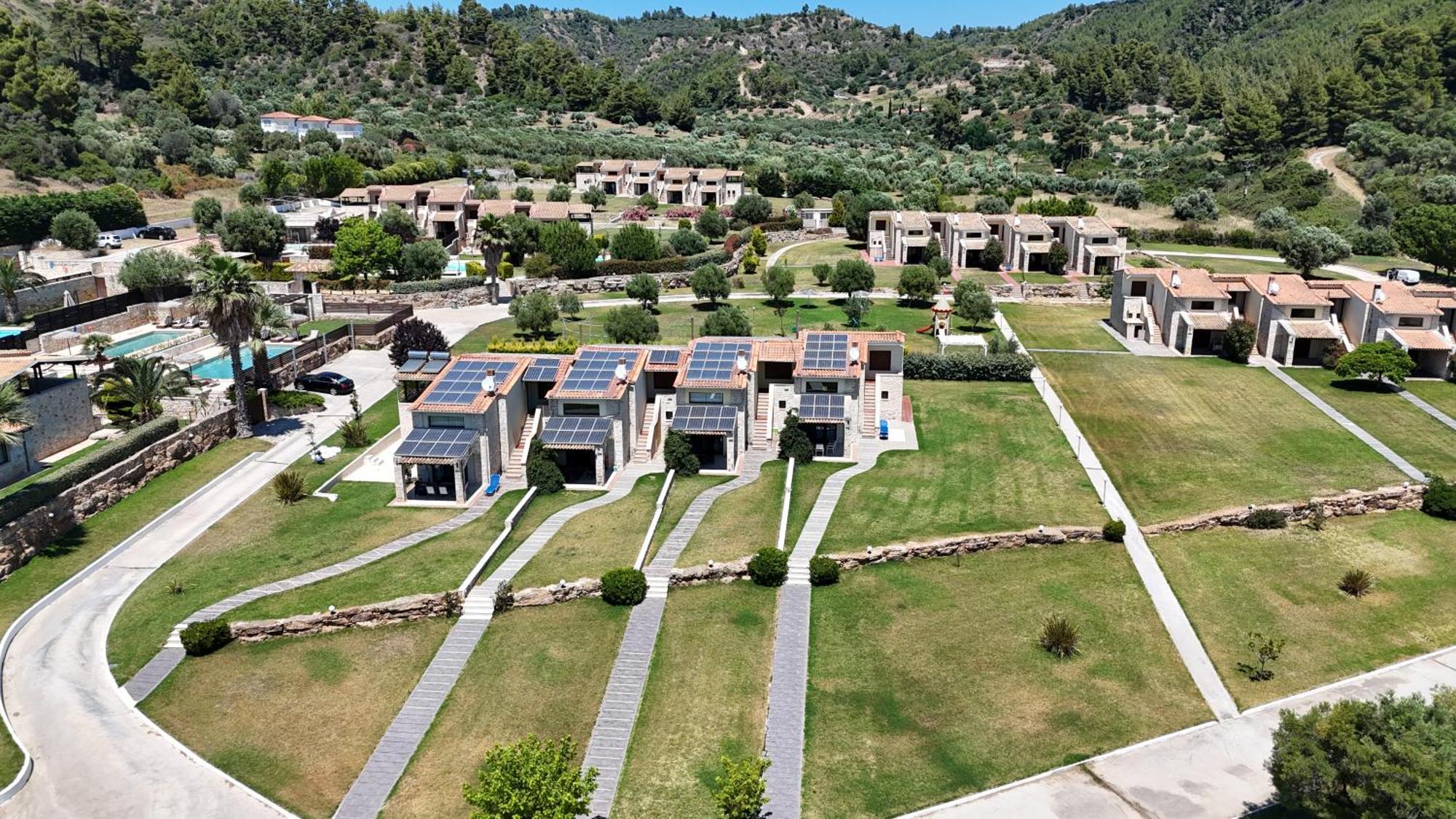 Stigmes Villas & Suites Nea Skioni Exterior foto